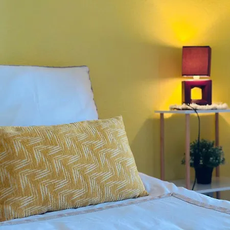 Lemon House Location With View * Cogolin